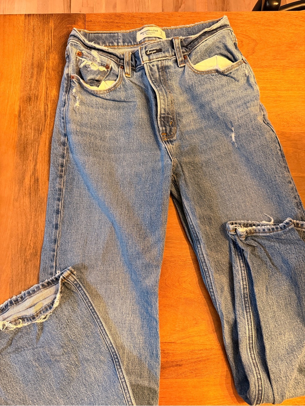 Abercrombie & Fitch Light Blue Denim High-Rise Jeans - Picture 3 of 5